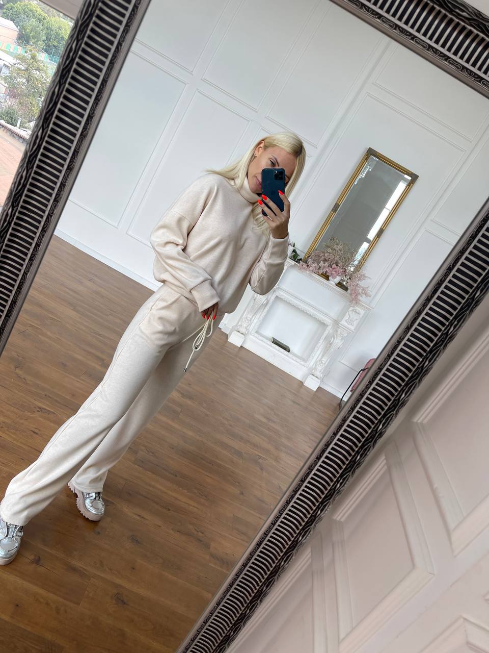 Suit
