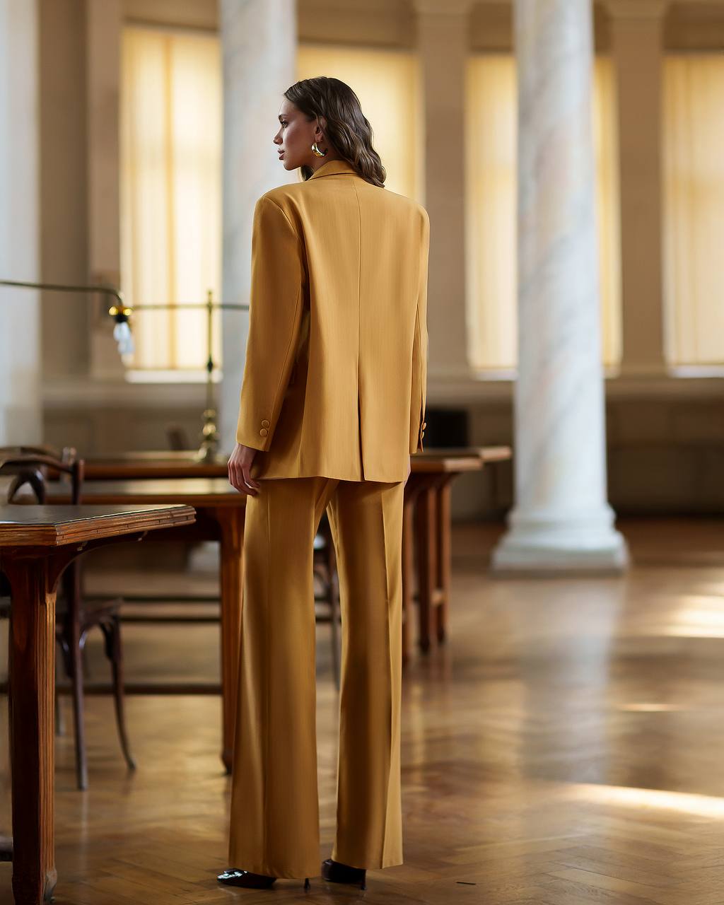 Tailored Classic Suit Set