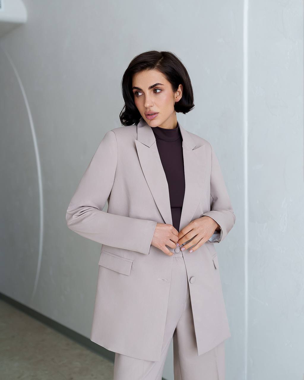 Elegant Tailored Suit Set