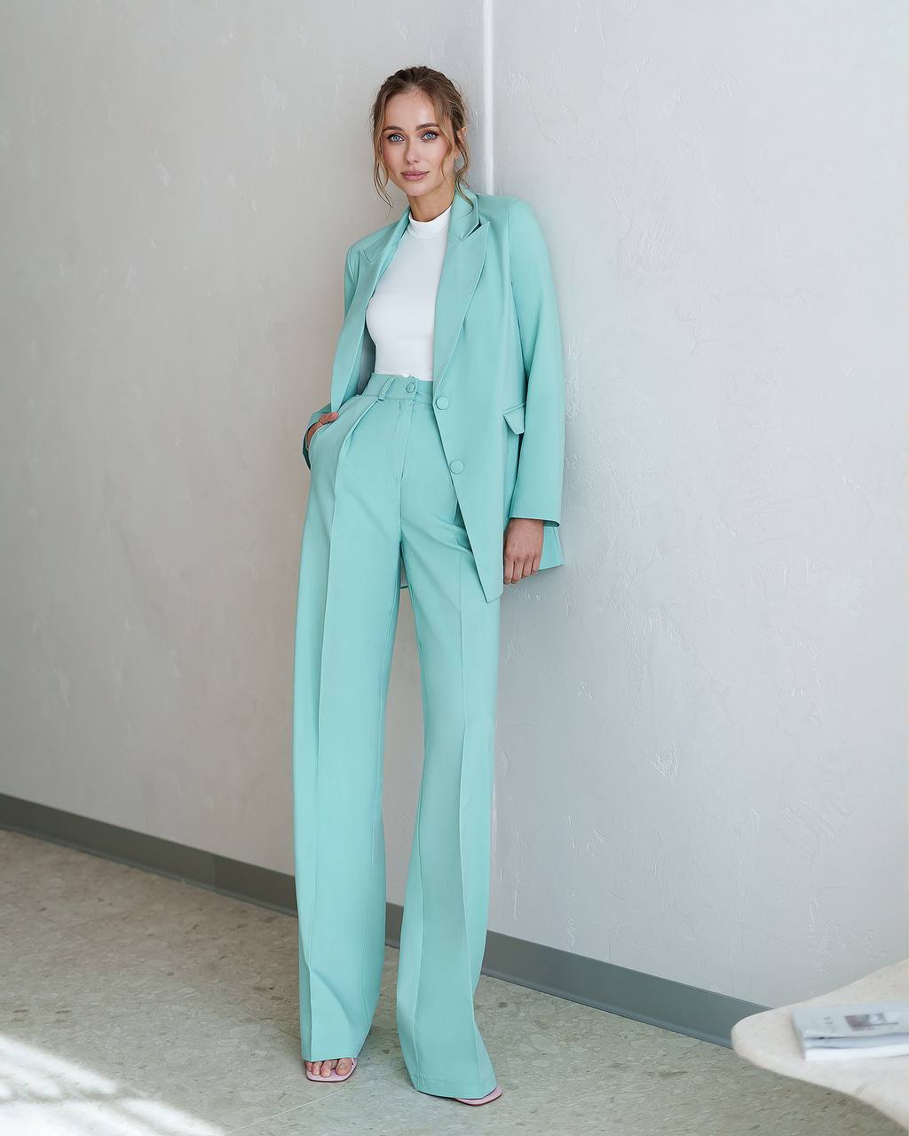 Elegant Tailored Suit Set