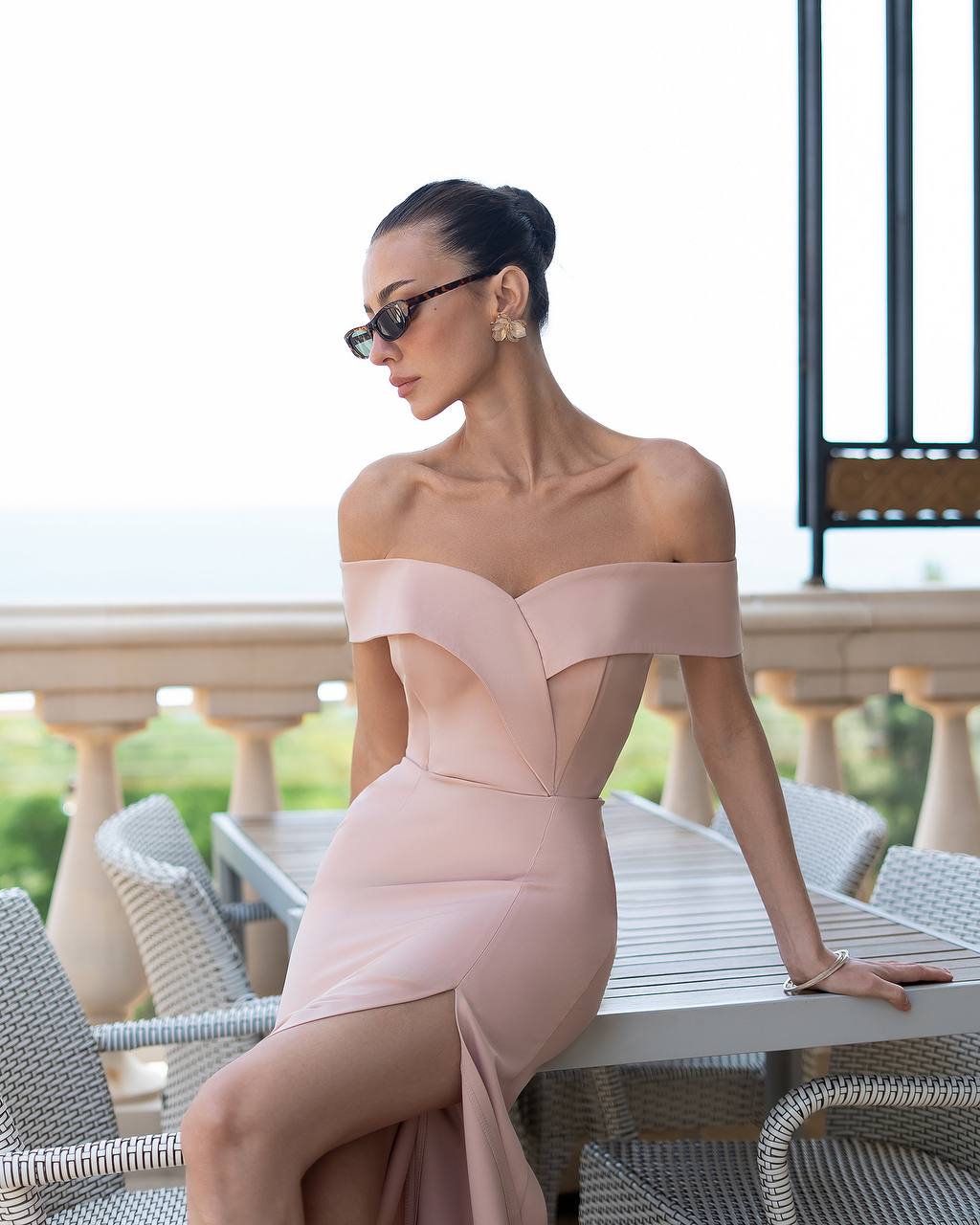 Elegant Off-Shoulder Maxi Dress