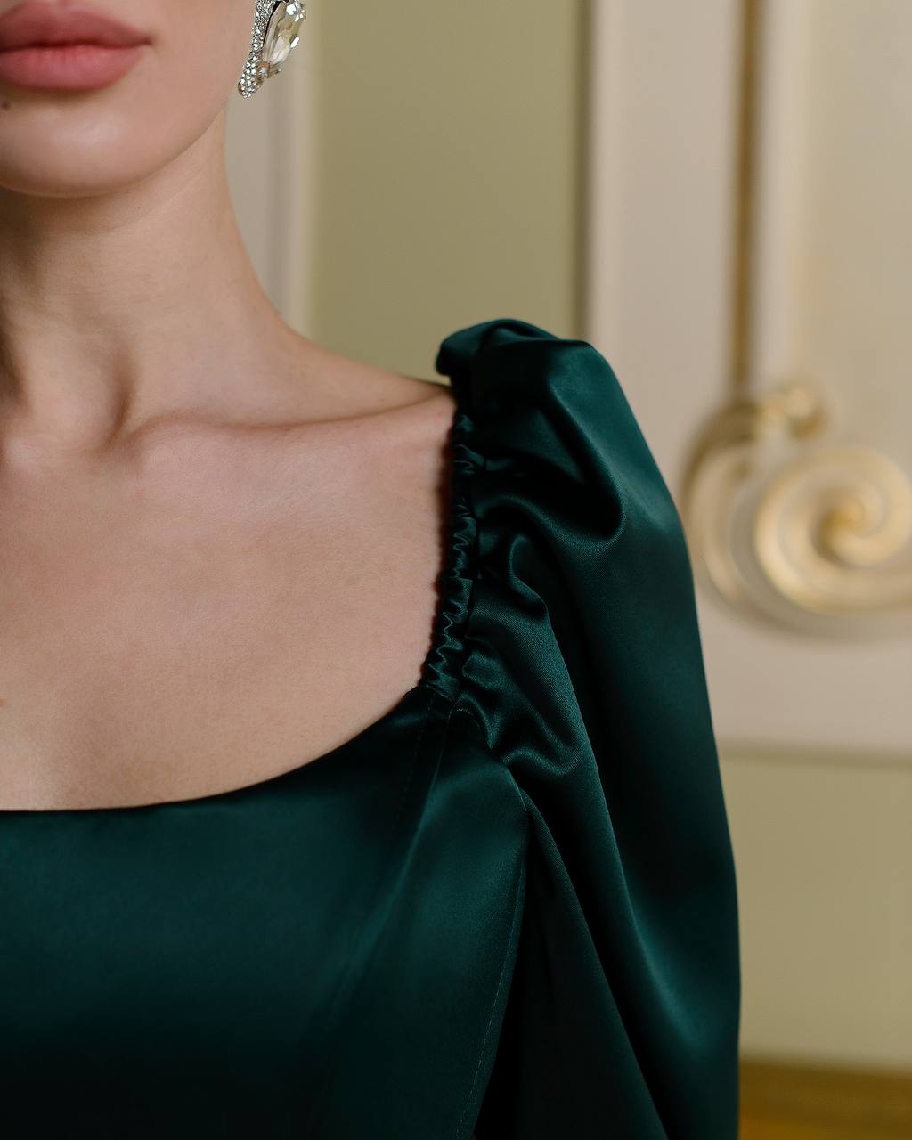 Elegant Off-Shoulder Corset Dress