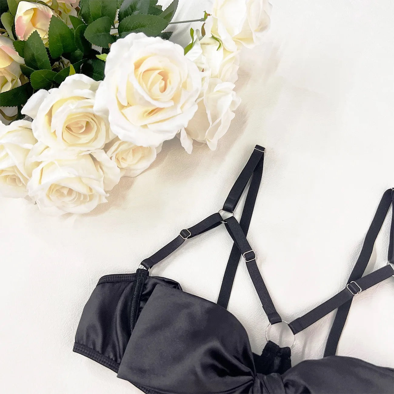 Sexy set bow