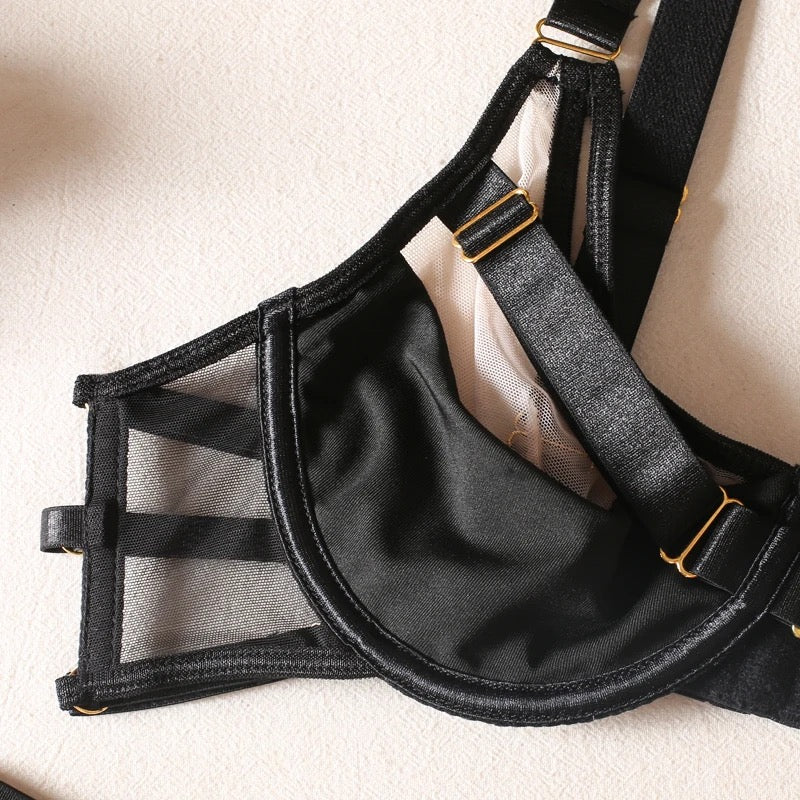 Erotic set