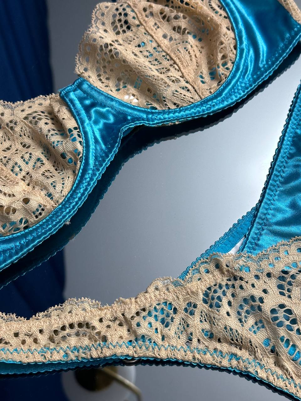 Embroidery lingerie set