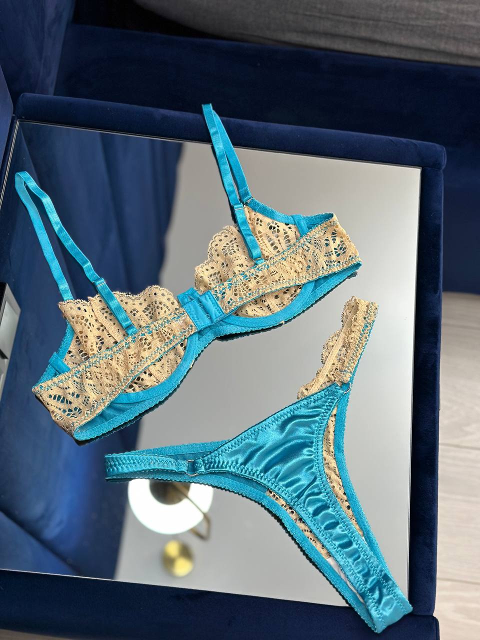 Embroidery lingerie set