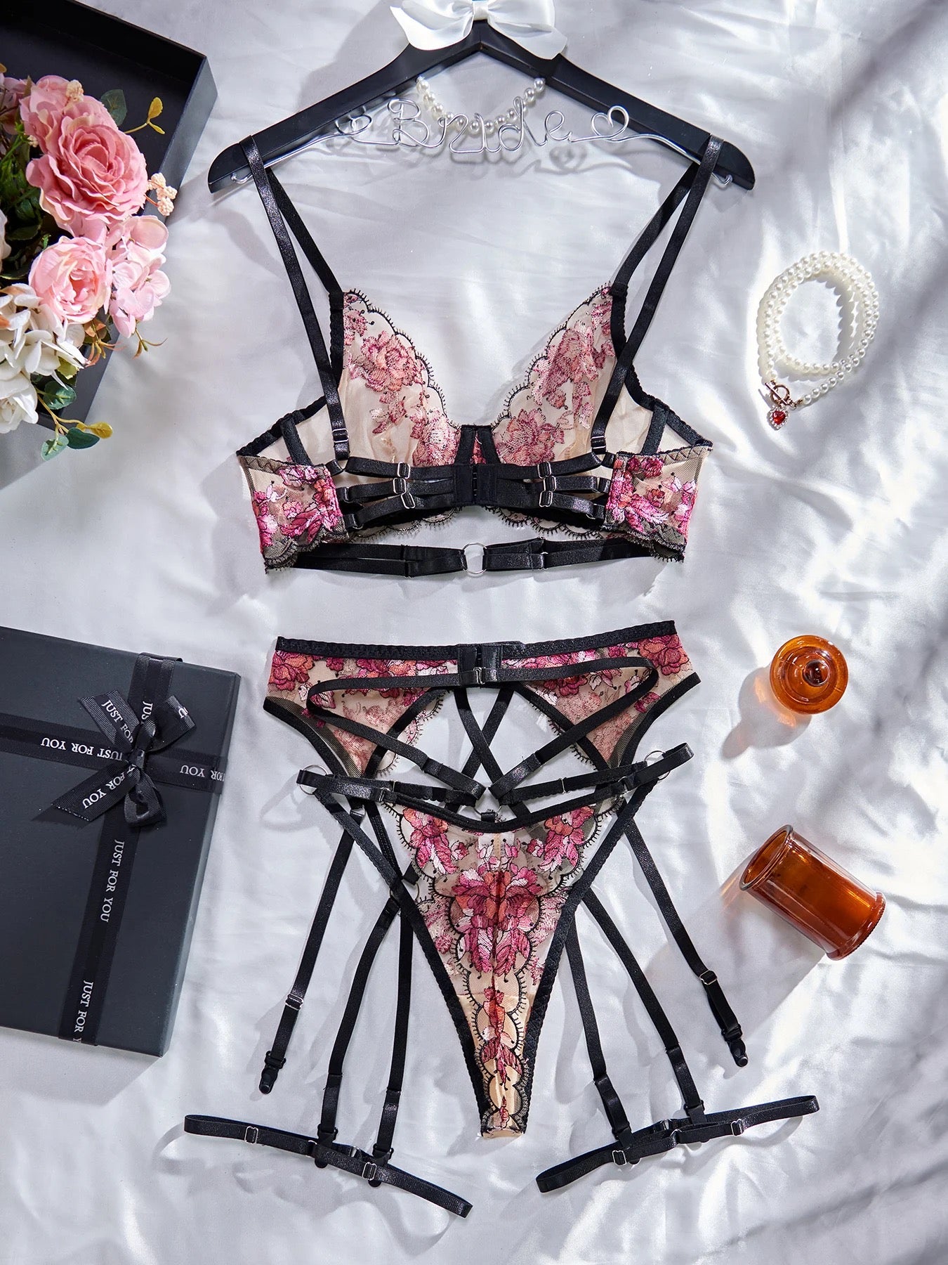 Lingerie set