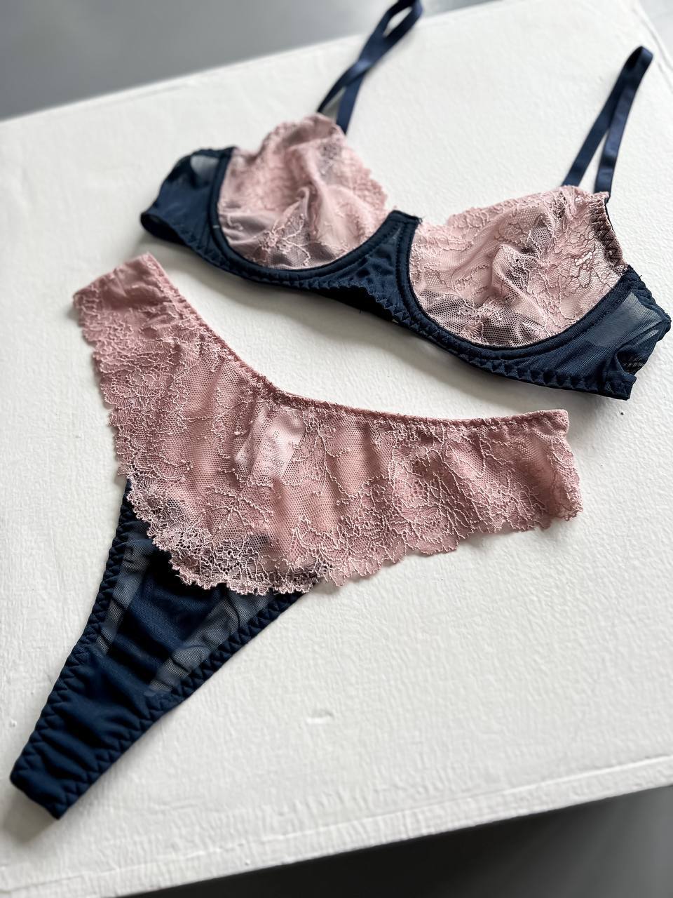 Lingerie set