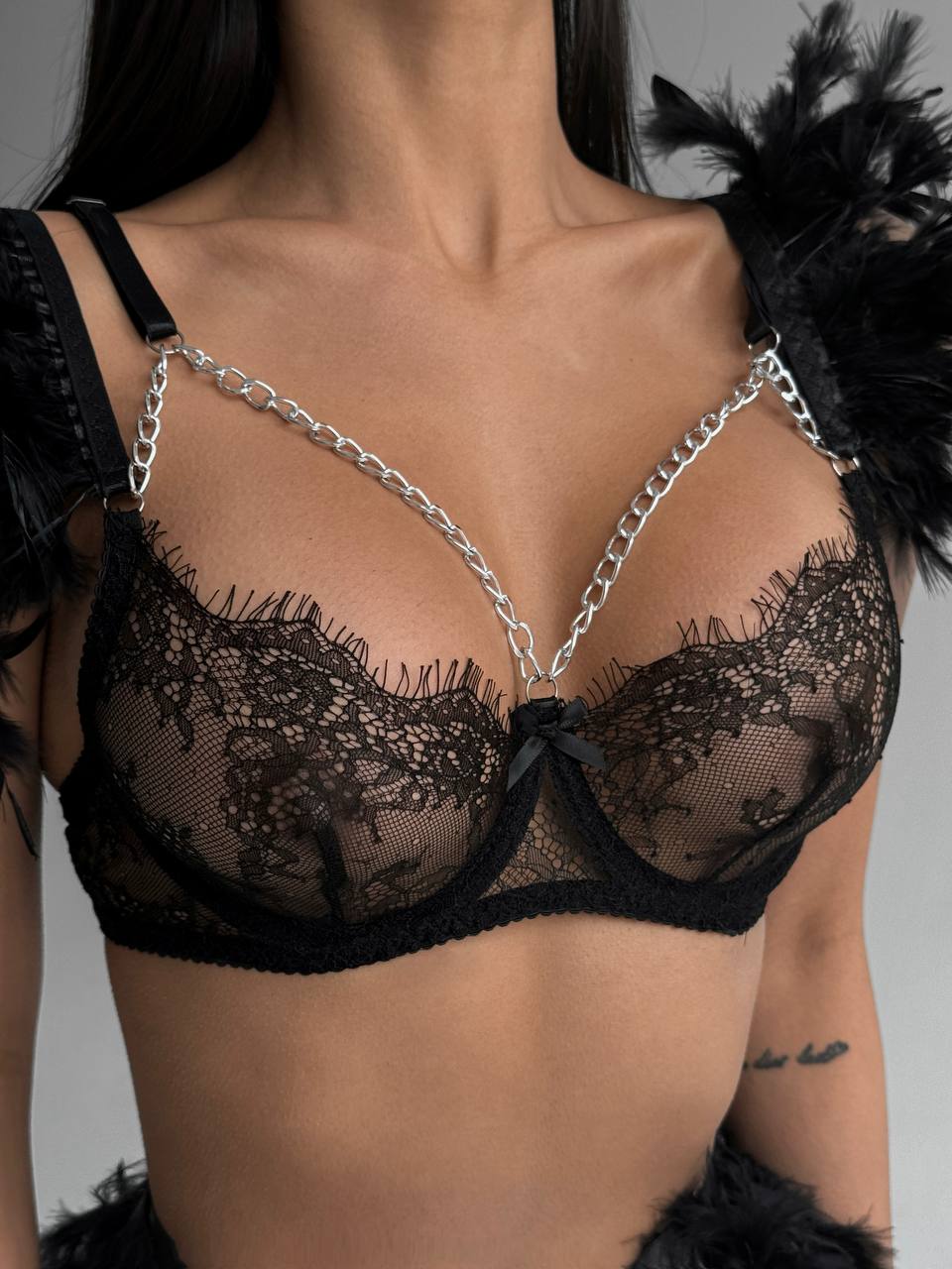 Black Lace Lingerie Set with Feather Accents – Bra, Panties & Garters