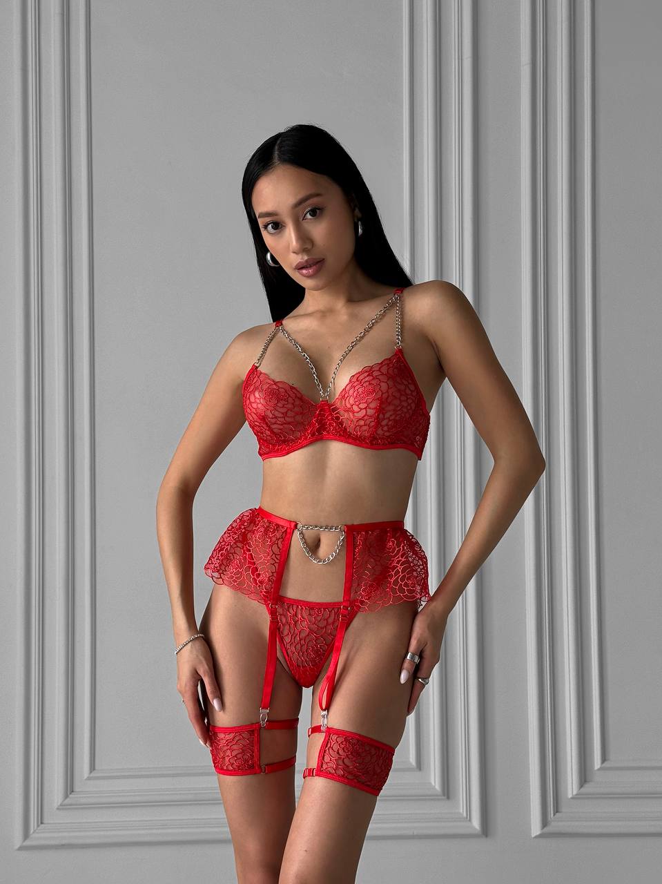 Red Lace Lingerie Set with Chain Detail – Bra, Panties & Garter Belt