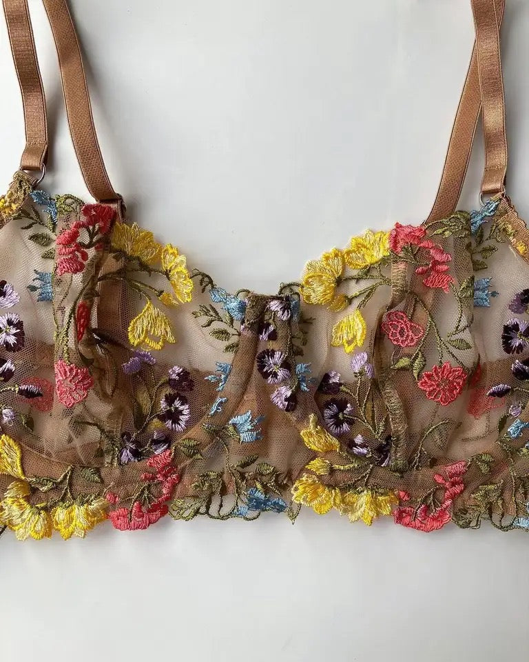 Floral lingerie set