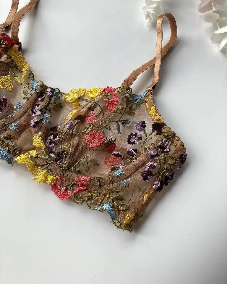 Floral lingerie set