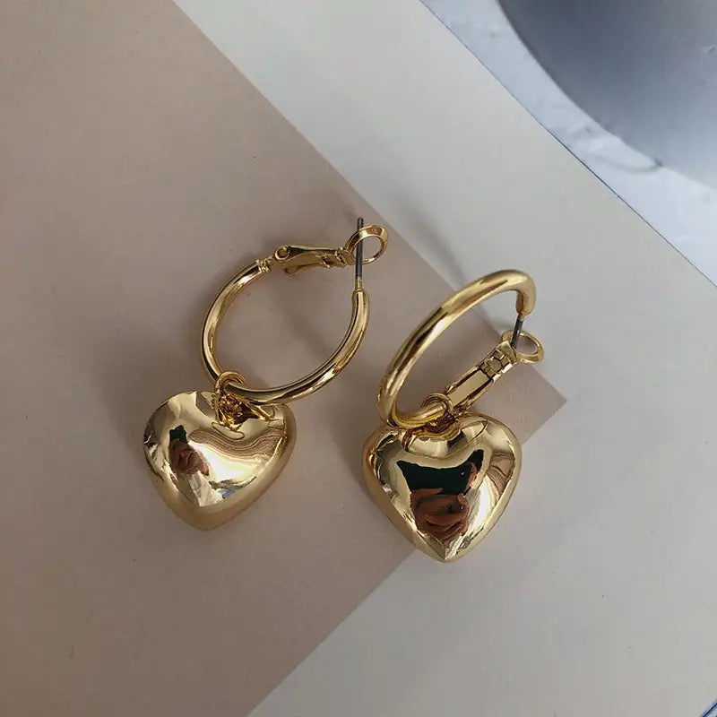 Chic Heart Earrings