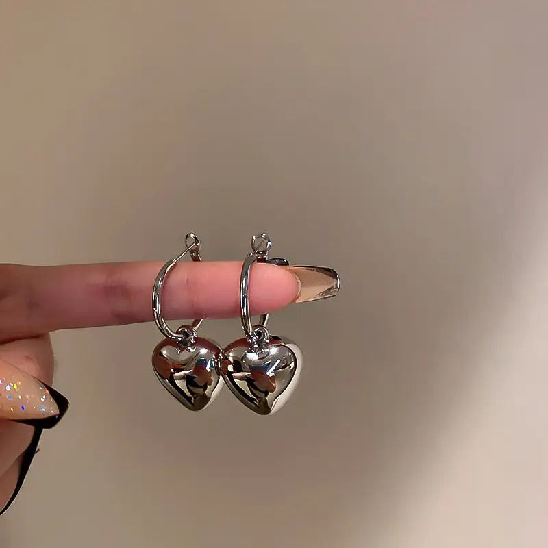 Chic Heart Earrings