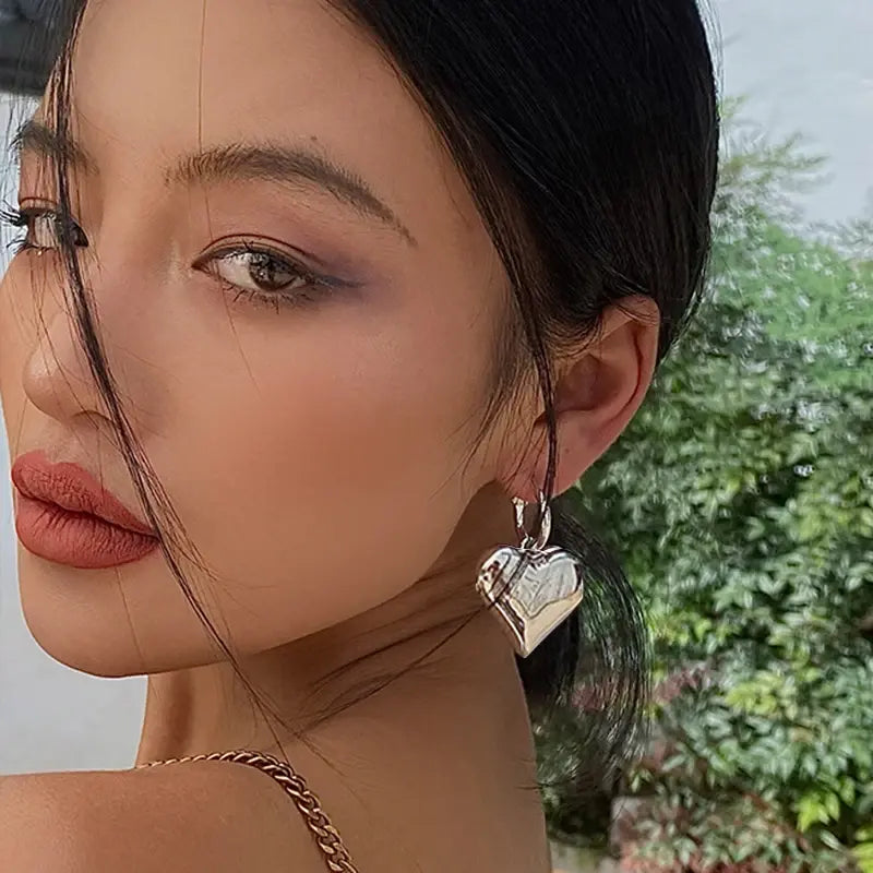 Chic Heart Earrings
