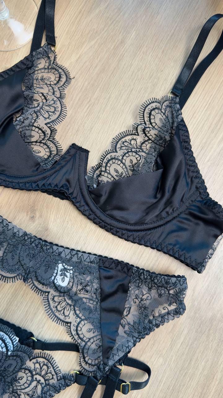 Luxury Red Lace Lingerie Set with Garter Belt